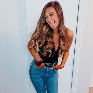 Meet your Posher, Samantha